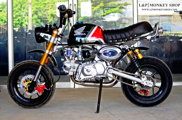 ชาลีแต่ง  มังกี้ กอลิล่าแต่ง มีมากกว่า 100++ แบบ โครง cnc รวมของแต่ง เพียบ ราคาเริ่มต้น.........