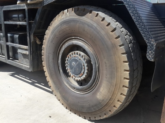 เครน 25 ตัน M5 Tadano TR250M-5 ส่งตรงจากญี่ปุ่นค่ะ สวยๆ สภาพดี อุปกรณ์ครบ ติดต่อ โสมธิดา 061-4194022