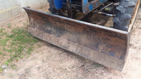 ขายรถไถแทรคเตอร์ ยูโร55 เอกสารอินวอยซ์ 4&times;4 อุปกรณ์ใบดัน ผานหลัง สภาพพร้อมใช้งาน ยางดี เครื่องดี