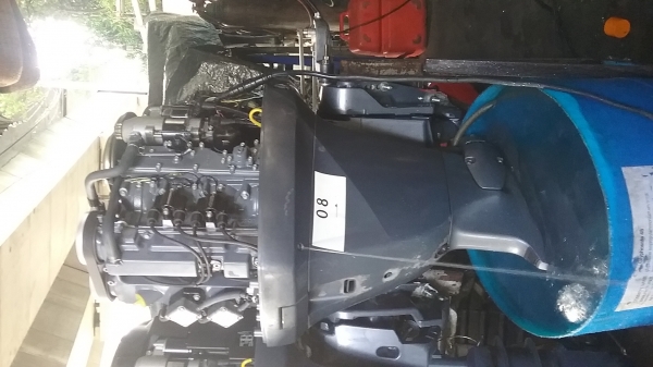 เครื่องเรือ yamaha 80 fourstroke หาง21นิ้ว เก่าญี่ปุ่น