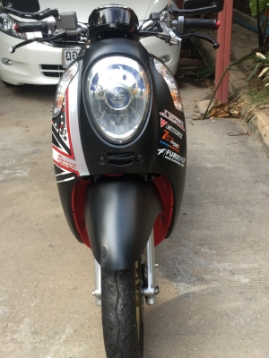 ขาย Scoopyi ล้อ12แต่งสวยๆ