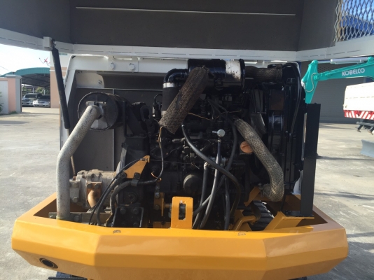 รถขุดเล็ก KOMATSU PC05-2 ทำสีใหม่ มือสองนำเข้าญี่ปุ่น