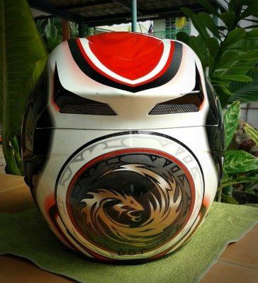 หมวกกันน็อค agv