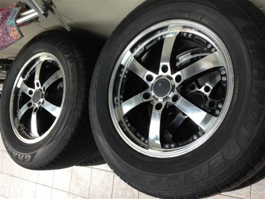 ขายแม็กกระบะ 6รู ขอบ18 พร้อมยาง 8500 มาก่อนเอาไป6500 ด่วน