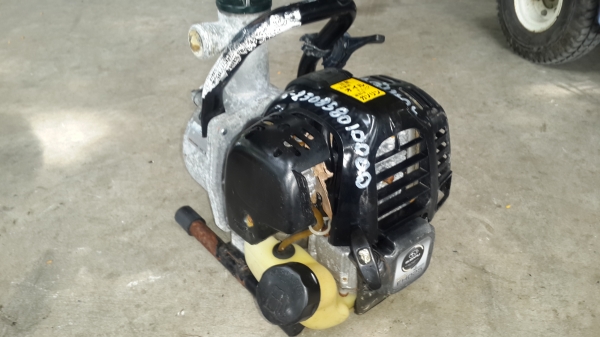 ปั้มน้ำ 1x1 นิ้ว HONDA & ROBIN ปั้มน้ำ 1x1 นิ้ว HONDA & ROBIN