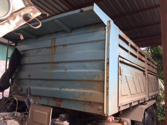 ขายรถ10ล้อดั้มพ์ ISUZU FVZ32MZP เครื่อง195แรงม้า สนใจโทร 081-970-1072