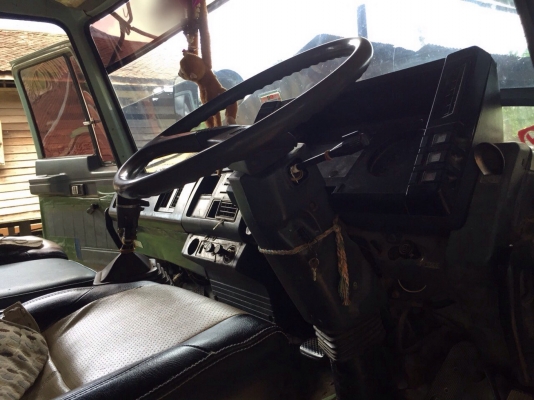 ขายรถ10ล้อดั้มพ์ ISUZU FVZ32MZP เครื่อง195แรงม้า สนใจโทร 081-970-1072
