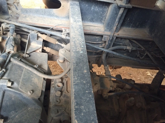 ขายรถ10ล้อดั้มพ์ ISUZU FVZ32MZP เครื่อง195แรงม้า สนใจโทร 081-970-1072