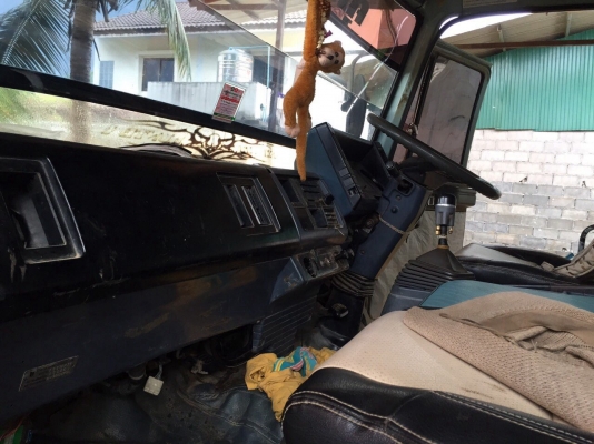 ขายรถ10ล้อดั้มพ์ ISUZU FVZ32MZP เครื่อง195แรงม้า สนใจโทร 081-970-1072