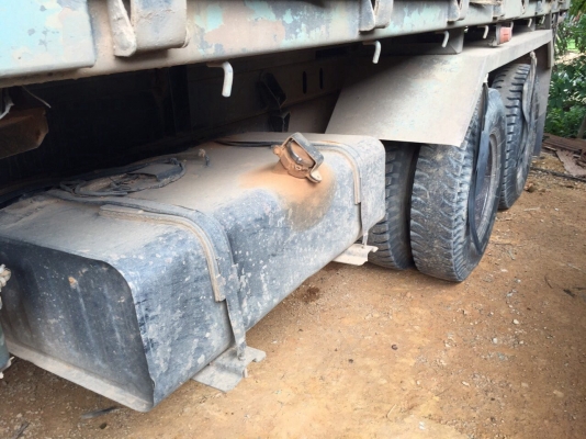 ขายรถ10ล้อดั้มพ์ ISUZU FVZ32MZP เครื่อง195แรงม้า สนใจโทร 081-970-1072