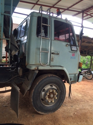 ขายรถ10ล้อดั้มพ์ ISUZU FVZ32MZP เครื่อง195แรงม้า สนใจโทร 081-970-1072