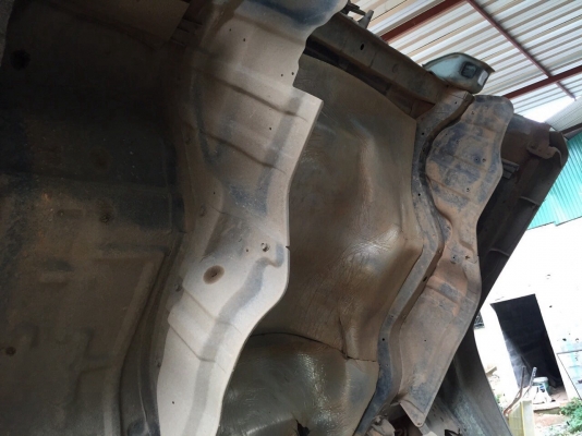 ขายรถ10ล้อดั้มพ์ ISUZU FVZ32MZP เครื่อง195แรงม้า สนใจโทร 081-970-1072