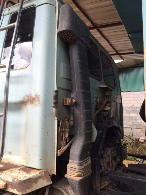 ขายรถ10ล้อดั้มพ์ ISUZU FVZ32MZP เครื่อง195แรงม้า สนใจโทร 081-970-1072