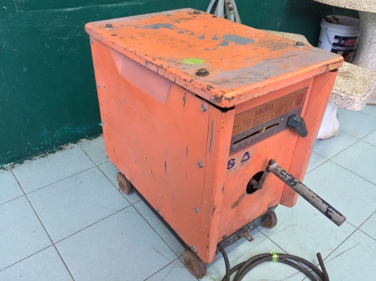 ขายตู้เชื่อมยี่ห้อพลัง300Aรุ่นเก่าทนๆทองแดงแท้สภาพดีใช้งานปกติครับ ขายตู้เชื่อมยี่ห้อพลัง300Aรุ่นเก่าทนๆทองแดงแท้สภาพดีใช้งานปกติครับ