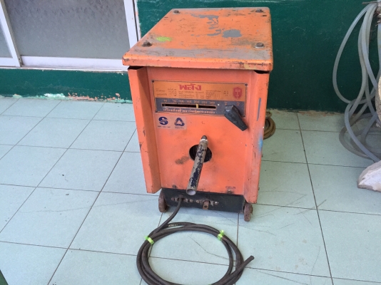 ขายตู้เชื่อมยี่ห้อพลัง300Aรุ่นเก่าทนๆทองแดงแท้สภาพดีใช้งานปกติครับ