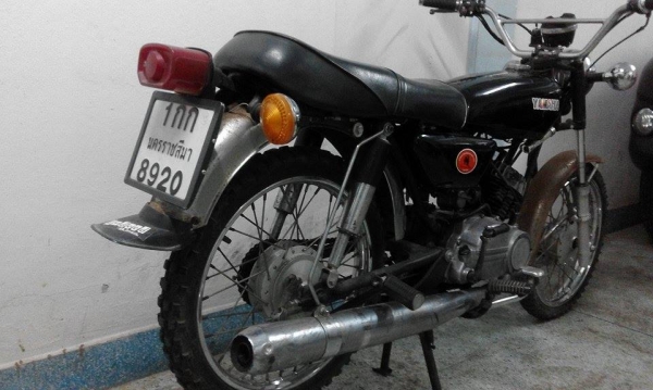 ขาย ยามาฮ่า  Ls100 สภาพตามรูป ทะเบียนพร้อมโอนครับ