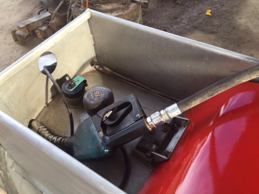 ขายถังน้ำมัน 500 ลิตร พร้อมหัวจ่าย สายยาว 7 เมตร ขายถังน้ำมัน 500 ลิตร พร้อมหัวจ่าย สายยาว 7 เมตร