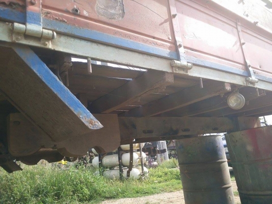 กระบะไม้‬ hino เก่าๆ