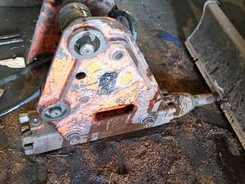 ขาย - หัวกระแทก หัวเจาะ เบรคเกอร์ ยี่ห้อยอดนิยม NPK สำหรับรถขุด แบคโฮ PC  40- 60 ครับ