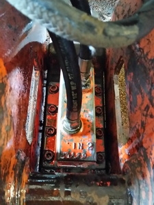 ขาย - หัวกระแทก หัวเจาะ เบรคเกอร์ ยี่ห้อยอดนิยม NPK สำหรับรถขุด แบคโฮ PC  40- 60 ครับ