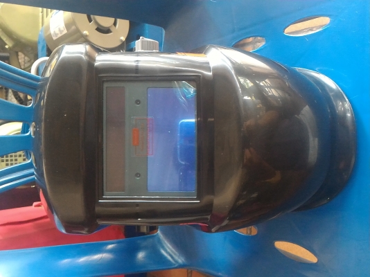 หน้ากากป้องกันแสงจากการเชื่อม Auto Mac แบบอัตโนมัติ ใช้พลังงานจากโซล่าเซลส์