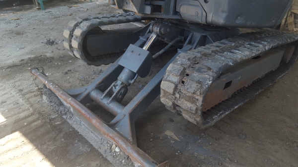 ขายรถขุดIHIรุ่น30.nx.มีไลหัวเจาะรุ่นล่าสุดคอนโทรนสั้นอวกาศ