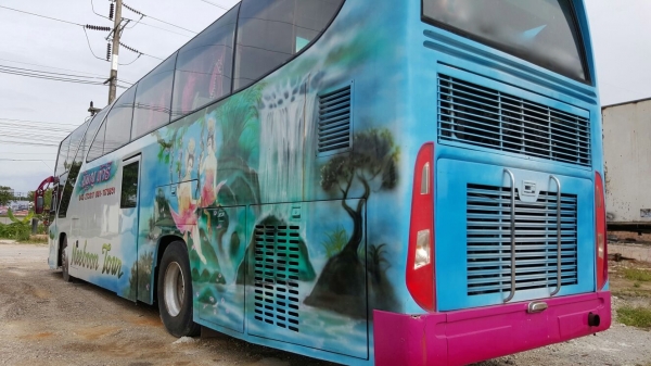 รถทัวร์ ฮีโน่ 6 ล้อ RV531P  320 แรงม้า. ปี 38   สนใจติดต่อ  081 - 6079515