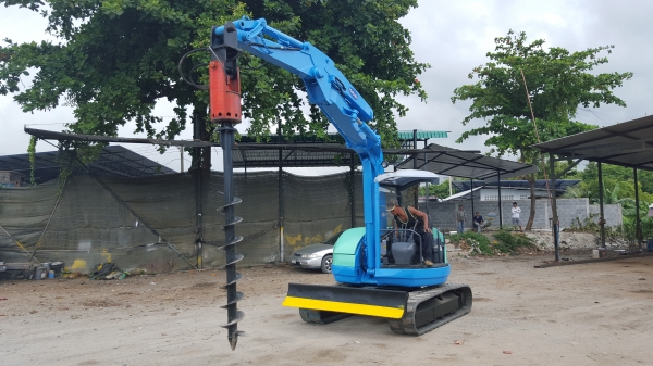 ขายรถขุดkobota502บูมสไลด์ข้างปั๊มนิ้วรุ่นใหญ่ตูดกลม