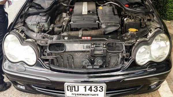 ขาย Mercedes-Benz C180 Kompressor W203 (ปี2005) Elegance 1.8 Sedan ขาย Mercedes-Benz C180 Kompressor W203 (ปี2005) Elegance 1.8 Sedan