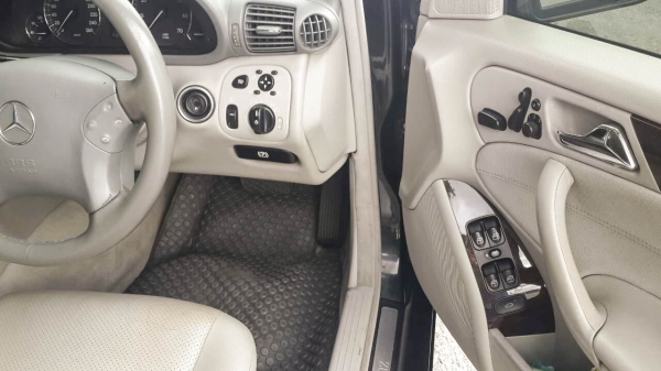 ขาย Mercedes-Benz C180 Kompressor W203 (ปี2005) Elegance 1.8 Sedan ขาย Mercedes-Benz C180 Kompressor W203 (ปี2005) Elegance 1.8 Sedan