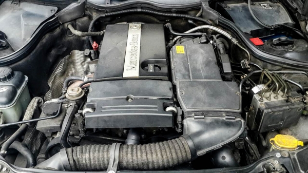 ขาย Mercedes-Benz C180 Kompressor W203 (ปี2005) Elegance 1.8 Sedan ขาย Mercedes-Benz C180 Kompressor W203 (ปี2005) Elegance 1.8 Sedan