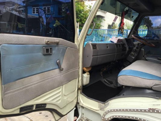 ขาย Hino Fc ซุปเปอร์เสี่ย เครื่อง WO4D 120 แรงม้าแน่นๆ ช่วงยาว 5.50 เมตร คัสซีสวยตลอดเส้น ขาย Hino Fc ซุปเปอร์เสี่ย เครื่อง WO4D 120 แรงม้าแน่นๆ ช่วงยาว 5.50 เมตร คัสซีสวยตลอดเส้น