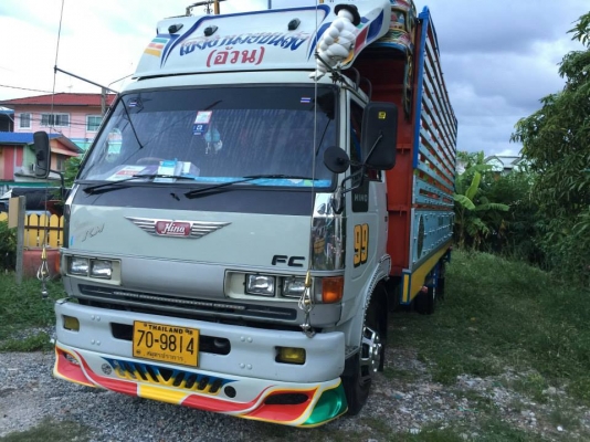 ขาย Hino Fc ซุปเปอร์เสี่ย เครื่อง WO4D 120 แรงม้าแน่นๆ ช่วงยาว 5.50 เมตร คัสซีสวยตลอดเส้น ขาย Hino Fc ซุปเปอร์เสี่ย เครื่อง WO4D 120 แรงม้าแน่นๆ ช่วงยาว 5.50 เมตร คัสซีสวยตลอดเส้น