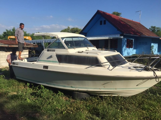 ขายเรือ 19 ฟุตยามาฮ่าเพิ่มคลิปติดเครื่องด้านในคับ