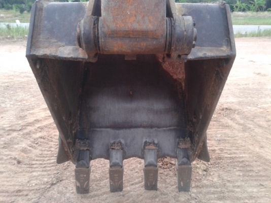 โคมัสุ  PC 120 - 5   สภาพสวยมาก ระบบไฟเต็ม พร้อมใช้งานเลย