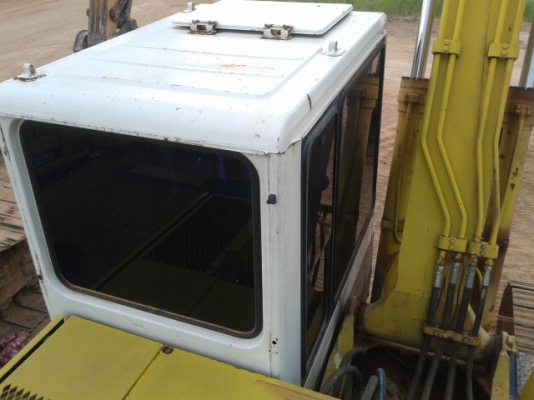 โคมัสุ  PC 120 - 5   สภาพสวยมาก ระบบไฟเต็ม พร้อมใช้งานเลย