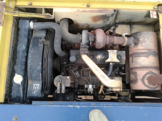 โคมัสุ  PC 120 - 5   สภาพสวยมาก ระบบไฟเต็ม พร้อมใช้งานเลย