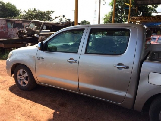 ขายค่ะรถ toyota HILUX VIGO ปี04 ราคา 225,000 บาทค่ะ ขายค่ะรถ toyota HILUX VIGO ปี04 ราคา 225,000 บาทค่ะ