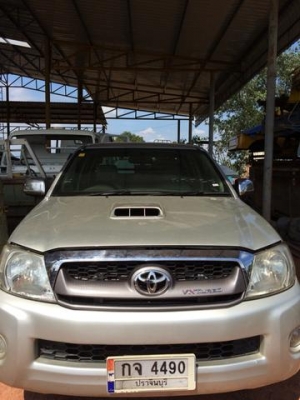 ขายค่ะรถ toyota HILUX VIGO ปี04 ราคา 225,000 บาทค่ะ