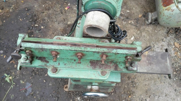 ====== Sold Out!! ====== เครื่องลับคมใบมีด กรรไกร ใบตัด ใบมีดเครื่องโม่ ไฟ 380V. สภาพพร้อมใช้ 089-2499-123 นครปฐม