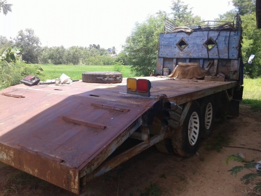 ขายด่วนรถเทรนเลอร์หางปลาหน้ายาวขึ้นแม็คโคร รถเกี่ยวราคาประหยัดเอกสารเล่มทะเบียนโทร0843923995