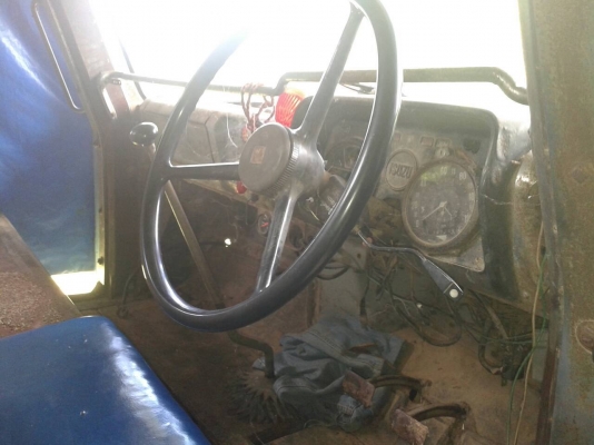 ขายด่วนรถเทรนเลอร์หางปลาหน้ายาวขึ้นแม็คโคร รถเกี่ยวราคาประหยัดเอกสารเล่มทะเบียนโทร0843923995