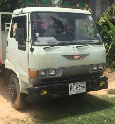 หกล้อ ฮีโน้ FC120.ปี39 ชุปเสียห้างแท้ ยาว5.50ม สภาพดีสวยพร้อมใช้ ทะเบียนพร้อมโอน