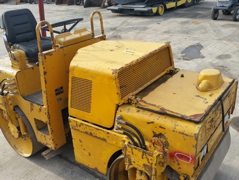 ขาย - รถบดอัดสั่นสะเทือน เอวอ่อน หน้าเหล็ก หลังเหล็ก BOMAG: DT 200 ดีเซล 2 สูบ