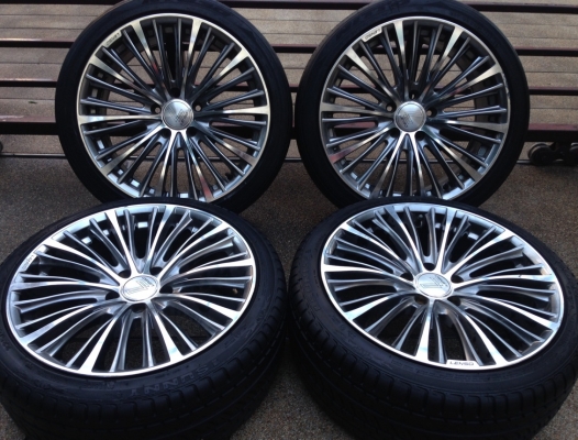 ล้อ Lenso ขอบ18 พร้อมยางปี13 ดอกเต็ม