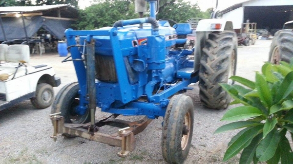 ขายด่วน รถไถฟอร์ด 5000 ขายด่วน รถไถฟอร์ด 5000