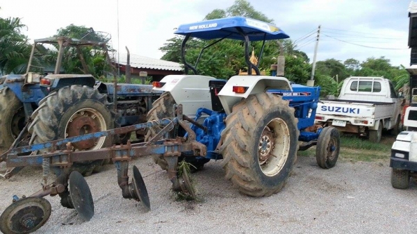 ขายด่วน รถไถฟอร์ด 5000 ขายด่วน รถไถฟอร์ด 5000