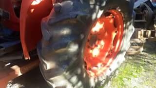 ขาย KUBOTA M5000 ขายตามสภาพเครื่องพัง เอกสารเล่มทะเบียนพร้อมโอน อุปกรณ์ดันหน้า ผานหลัง  ราคาย่อมเยาว์