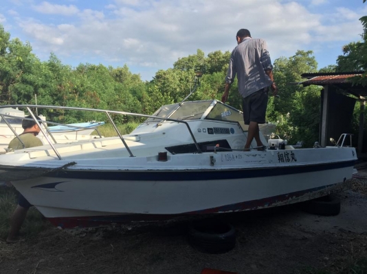 ขายเรือ 20 ฟุตเครื่องยนต์ดีเซล เครื่องใช้งานได้เลยมีคลิปคับ
