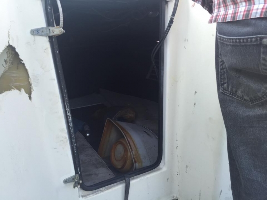 ขายเรือ 20 ฟุตเครื่องยนต์ดีเซล เครื่องใช้งานได้เลยมีคลิปคับ